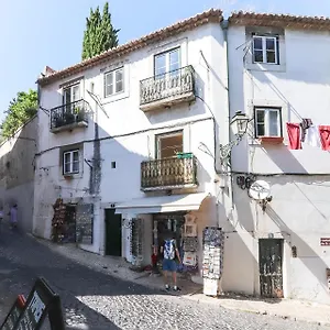 castelo-premium-by-homing.hotels-lisbon-portugal.com/